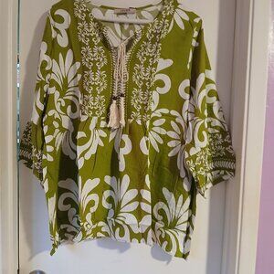 Women's Boho Babydoll Top Green / White Tropical SZ L NWT